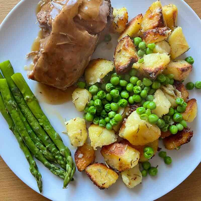 Affordable family dinner from Aldi meal plan